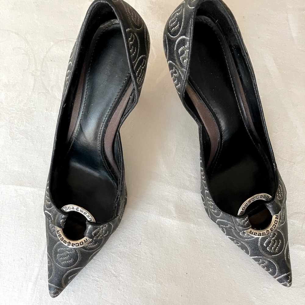 ROCAWEAR, black , size 8.5M , 4” heels, stellar condition